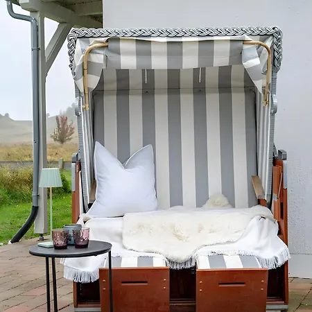 Taun Hoevt Апартаменты