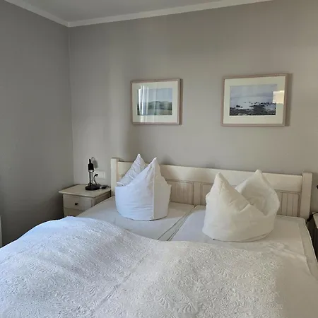 Taun Hoevt * Gross Zicker